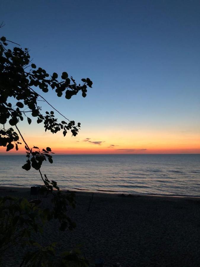 Azzurro Hotel Łukęcin Buitenkant foto